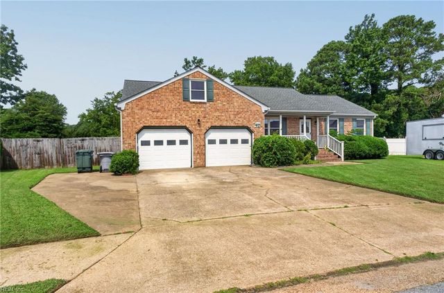 47 W River Point DR, Hampton, VA 23669