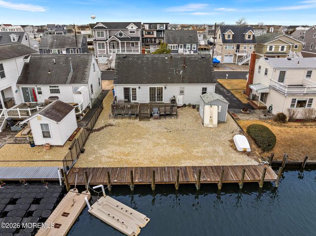 56 Jeffrey Drive, Beach Haven West, NJ 08050