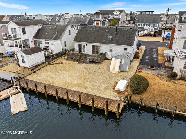 56 Jeffrey Drive, Beach Haven West, NJ 08050