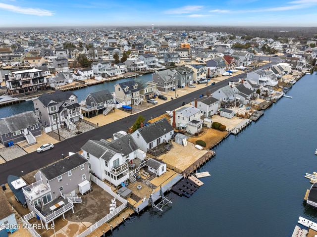 56 Jeffrey Drive, Beach Haven West, NJ 08050