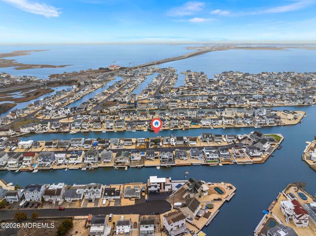 56 Jeffrey Drive, Beach Haven West, NJ 08050