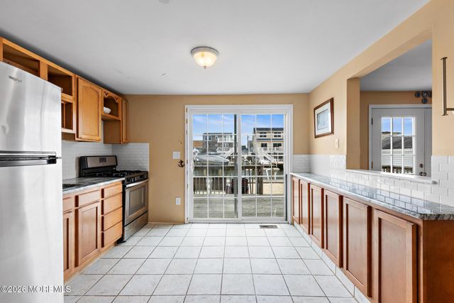 56 Jeffrey Drive, Beach Haven West, NJ 08050
