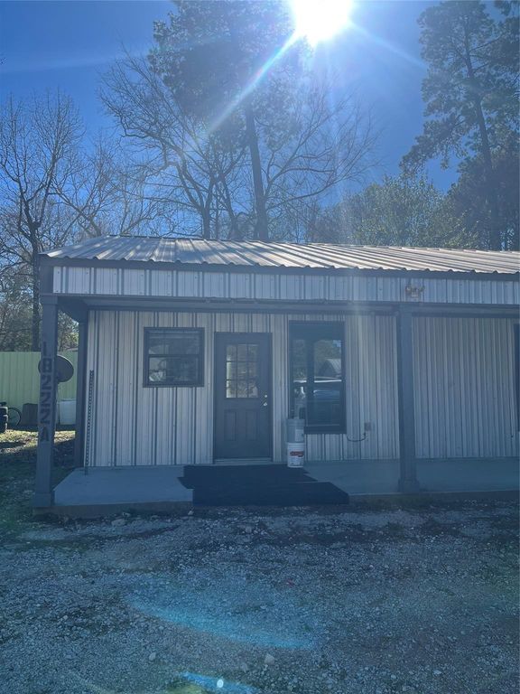 18222 Bonnie Alice Drive A, Montgomery, TX 77316