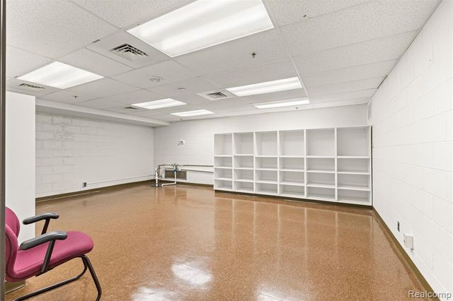 23700 Goddard Road, Taylor, MI 48180