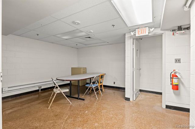 23700 Goddard Road, Taylor, MI 48180