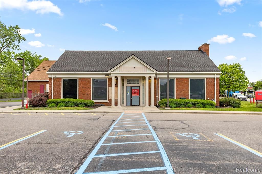 23700 Goddard Road, Taylor, MI 48180