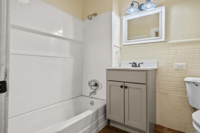 625 Fifth Street, Hot Springs National Park, AR 71913