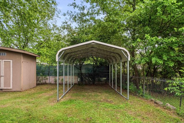 625 Fifth Street, Hot Springs National Park, AR 71913
