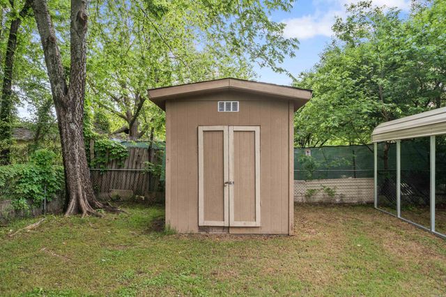 625 Fifth Street, Hot Springs National Park, AR 71913
