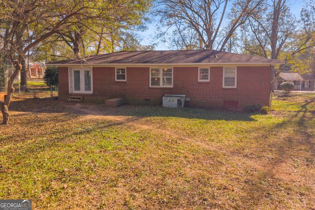 70 Bowers Street, Royston, GA 30662