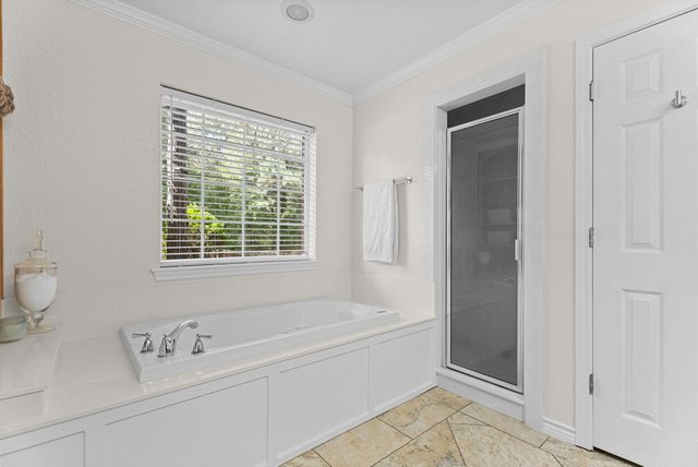 16691 S Lakeview Drive, Troup, TX 75789