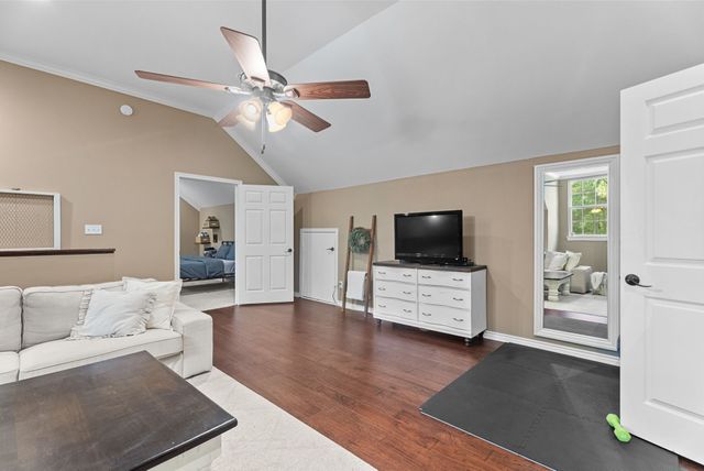 16691 S Lakeview Drive, Troup, TX 75789