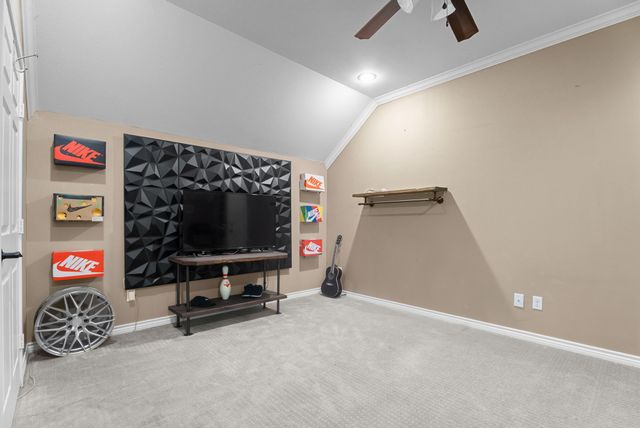 16691 S Lakeview Drive, Troup, TX 75789