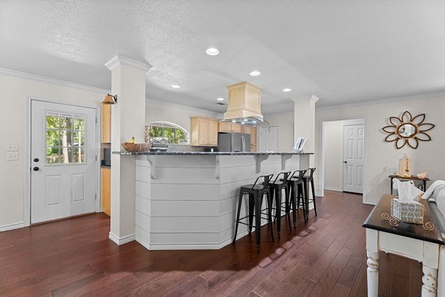 16691 S Lakeview Drive, Troup, TX 75789