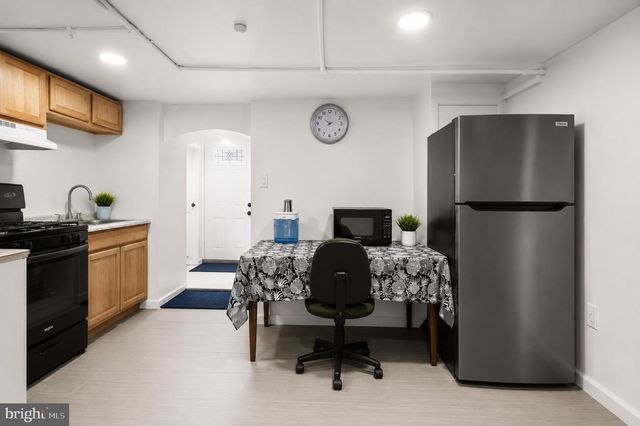 4438 LUDLOW ST, Philadelphia, PA 19104