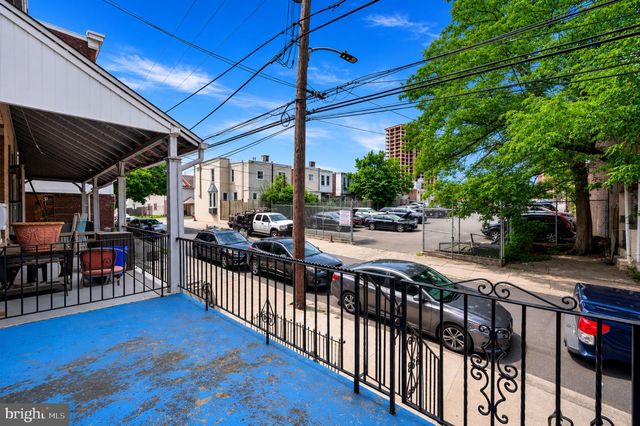 4438 LUDLOW ST, Philadelphia, PA 19104