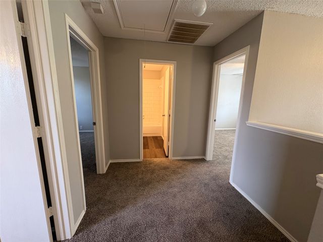 1817 Berkeley Drive, Glenn Heights, TX 75154