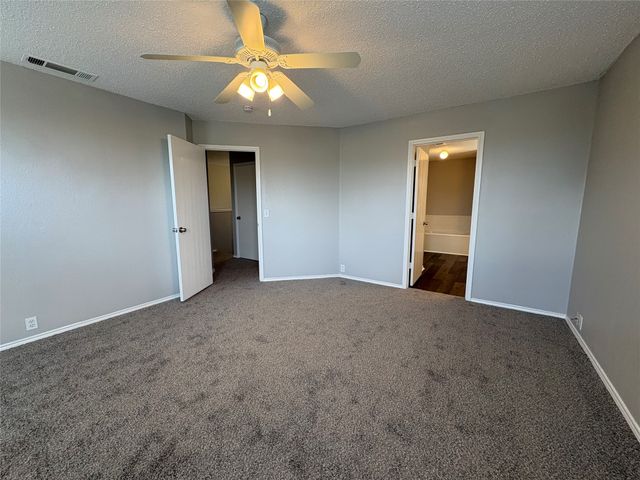 1817 Berkeley Drive, Glenn Heights, TX 75154
