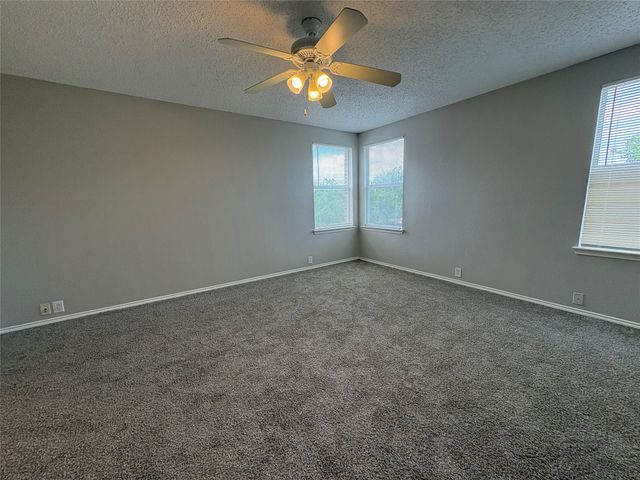 1817 Berkeley Drive, Glenn Heights, TX 75154