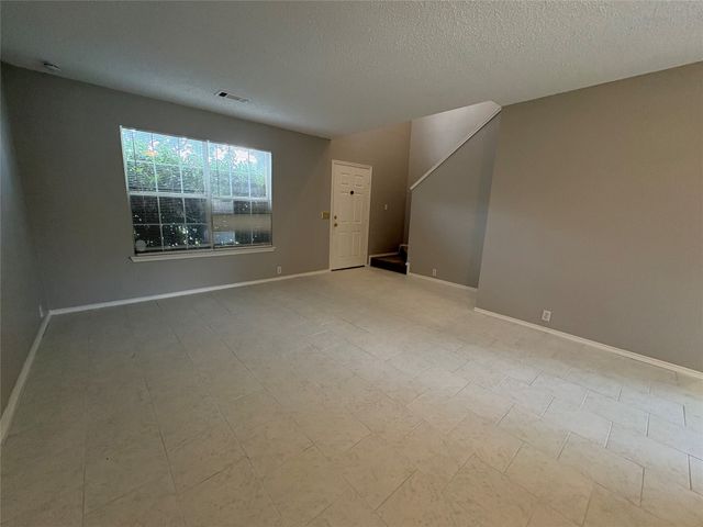 1817 Berkeley Drive, Glenn Heights, TX 75154