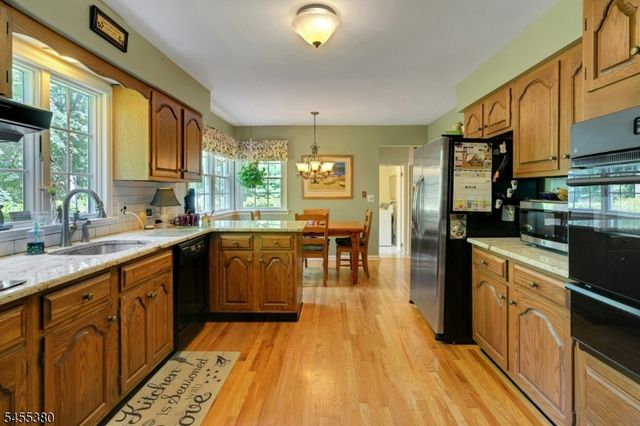 8 High Ridge Rd, Parsippany-troy Hills Twp., NJ 07869