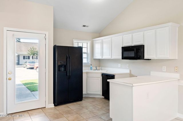3011 Lauren Place Drive Apt 106, Wilmington, NC 28405