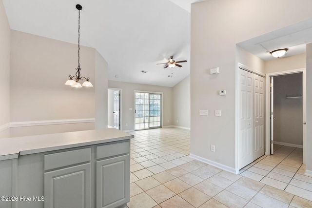 3011 Lauren Place Drive Apt 106, Wilmington, NC 28405