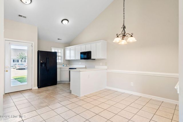 3011 Lauren Place Drive Apt 106, Wilmington, NC 28405