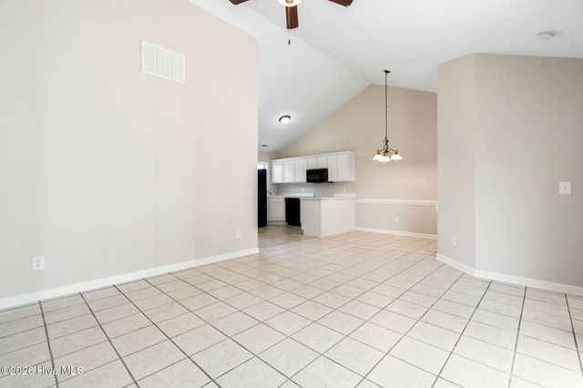3011 Lauren Place Drive Apt 106, Wilmington, NC 28405