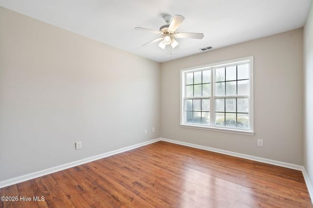 3011 Lauren Place Drive Apt 106, Wilmington, NC 28405