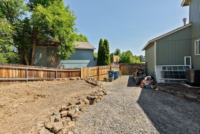 3110 NE Richmond Court, Bend, OR 97701