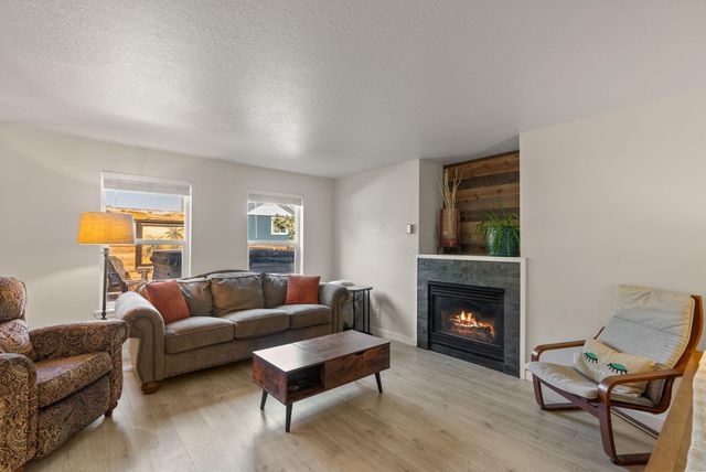 3110 NE Richmond Court, Bend, OR 97701