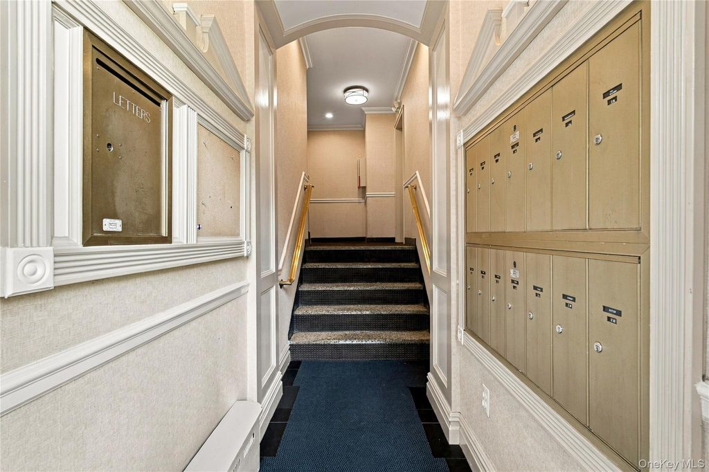 2 Bryant Crescent 1N, White Plains, NY 10605 — photo 2