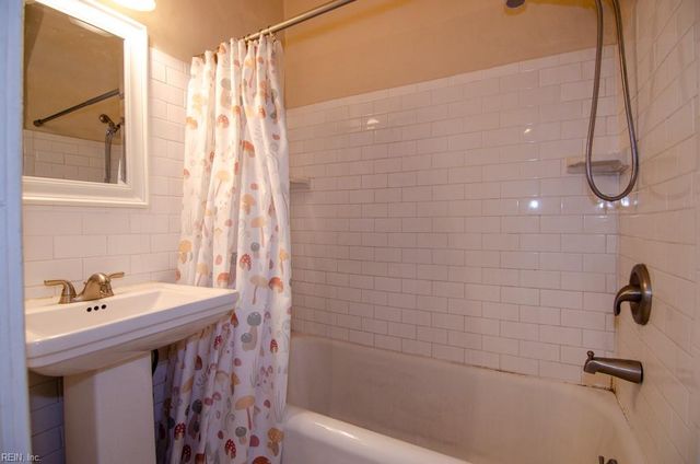 3405 Lens AVE, Norfolk, VA 23509