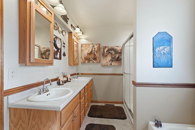 12912 Edgerton Road, New Haven, IN 46774