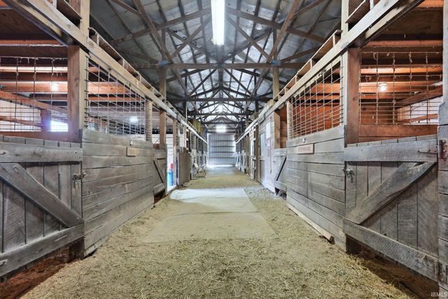 12912 Edgerton Road, New Haven, IN 46774