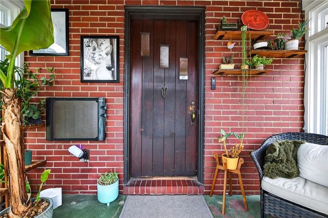 455 Argonne Dr, New Kensington, PA 15068