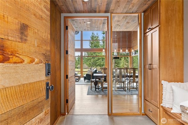 250 Leaden Queen Lane, Cle Elum, WA 98922