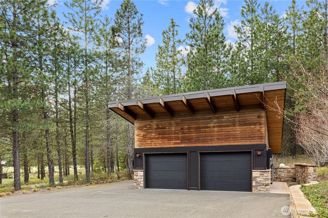 250 Leaden Queen Lane, Cle Elum, WA 98922