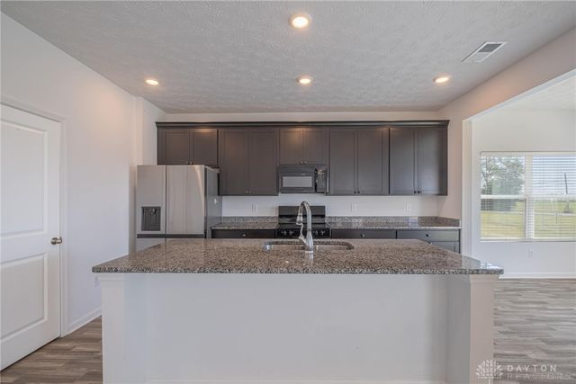 4000 Summit Court, Clayton, OH 45315