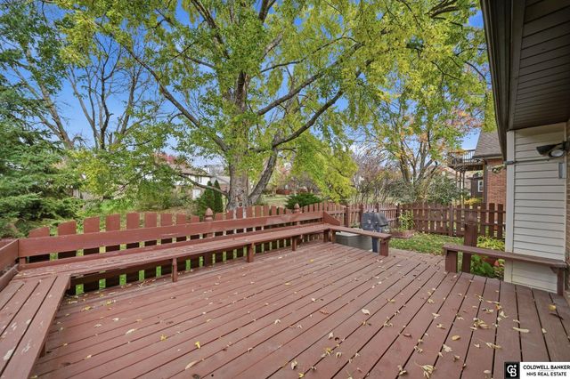 7106 Shamrock Road, Lincoln, NE 68506