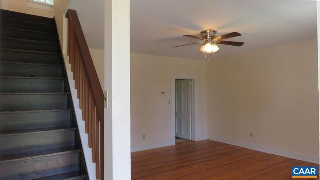 740 CANAL ST, Scottsville, VA 24590