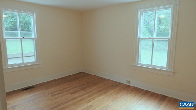 740 CANAL ST, Scottsville, VA 24590