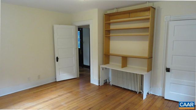 740 CANAL ST, Scottsville, VA 24590