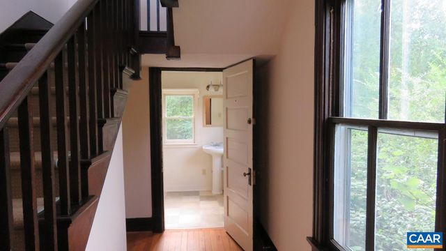 740 CANAL ST, Scottsville, VA 24590