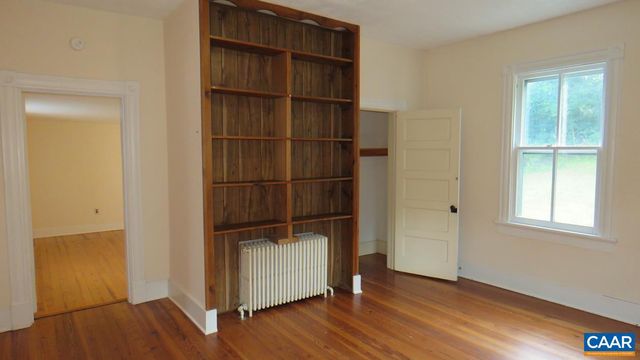 740 CANAL ST, Scottsville, VA 24590