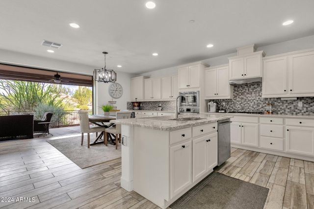 10260 E WHITE FEATHER Lane 1025, Scottsdale, AZ 85262