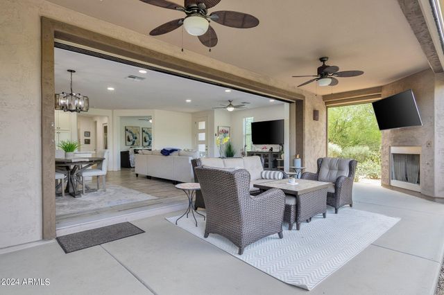 10260 E WHITE FEATHER Lane 1025, Scottsdale, AZ 85262