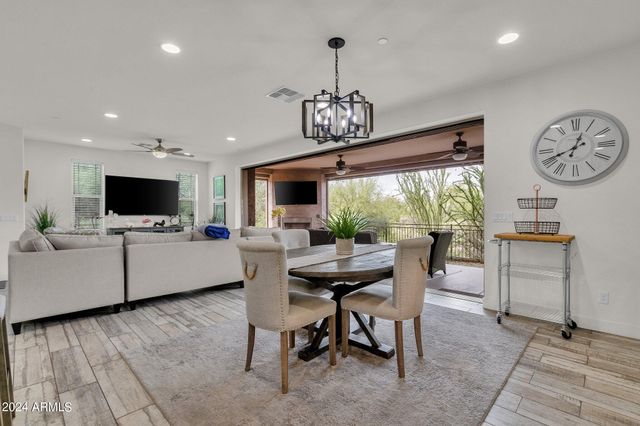 10260 E WHITE FEATHER Lane 1025, Scottsdale, AZ 85262