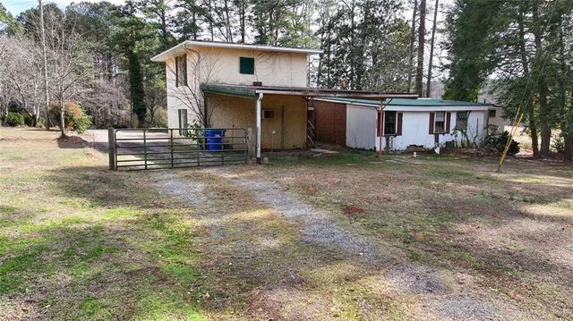 7275 Bishop Road, Fairburn, GA 30213